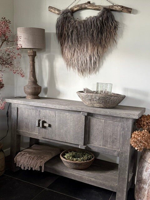 Sidetable met onder plank, stoere schuifsluiting (NIEUW MODEL breder deurtje) Old Barn