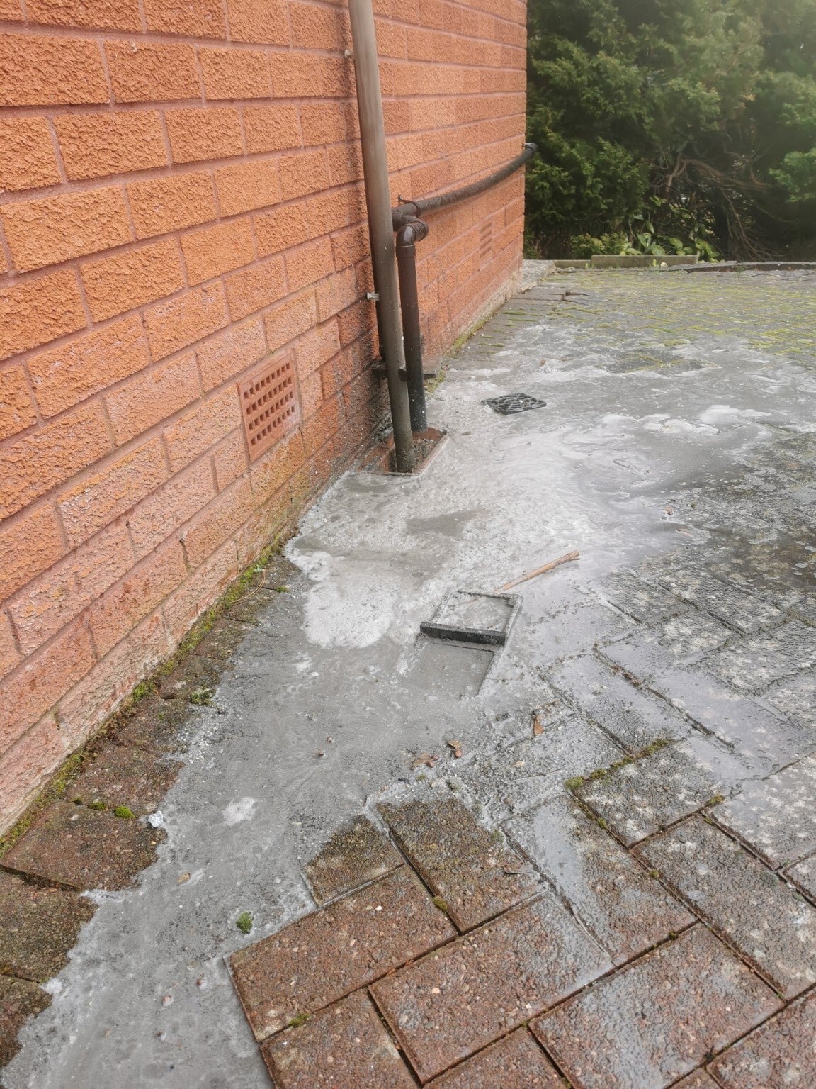 Altrincham sewer drain unblock