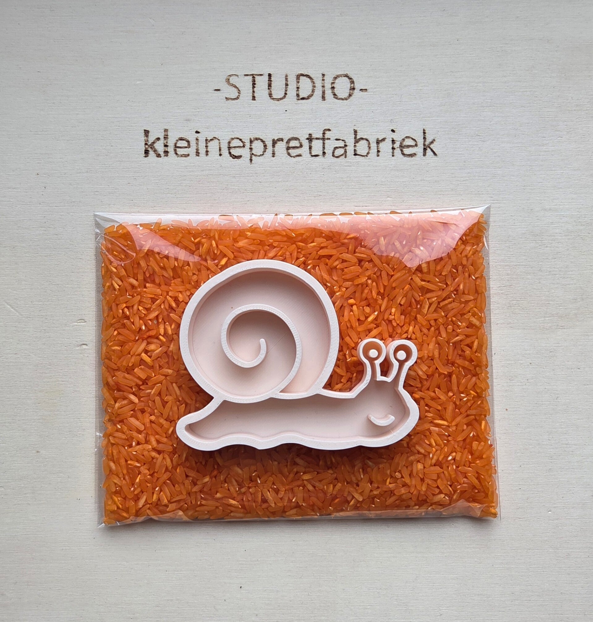 Speelrijst met slak vulvorm - Kant en klare traktatie