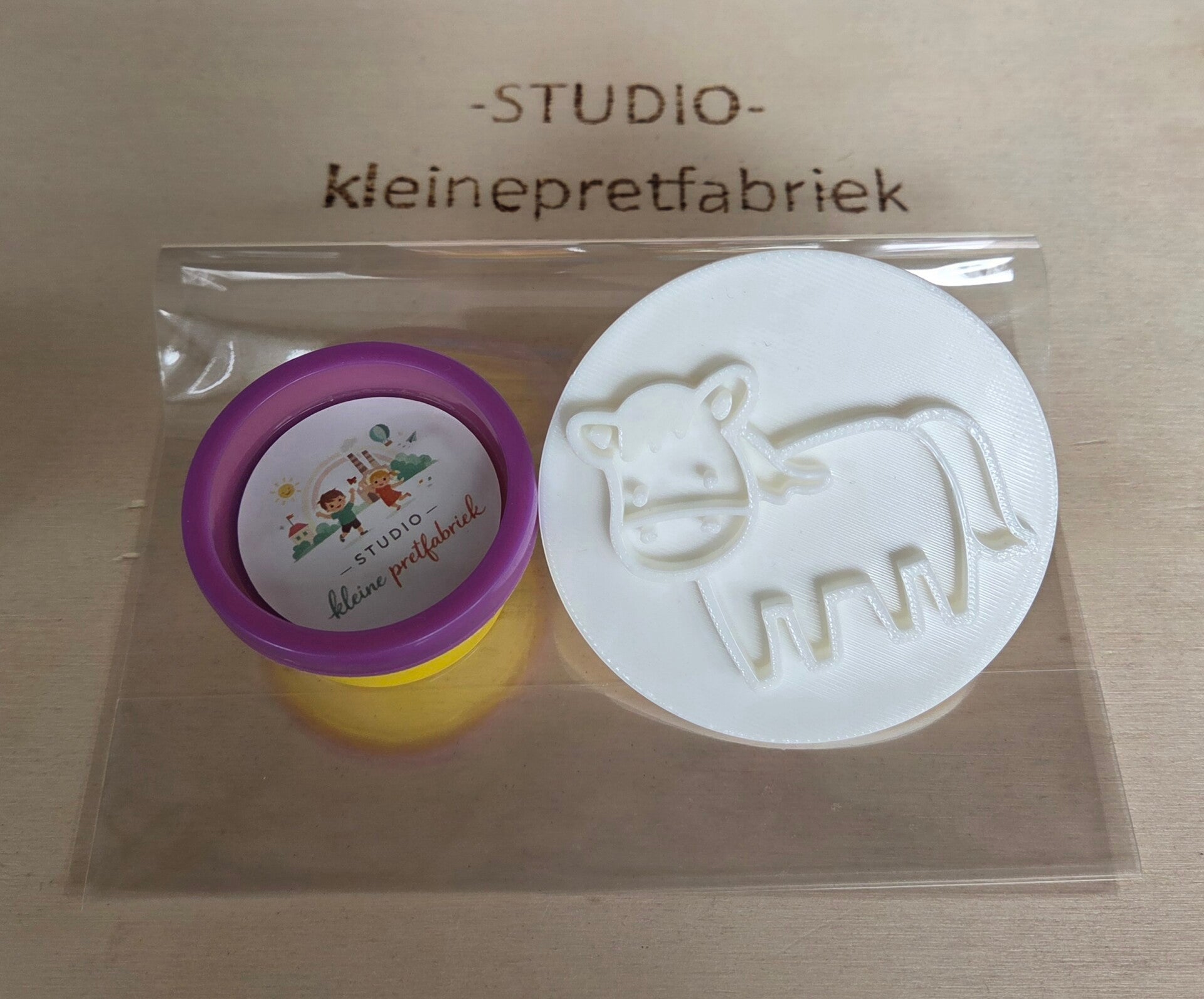 Kant en klare traktatie - paard stempel en klei