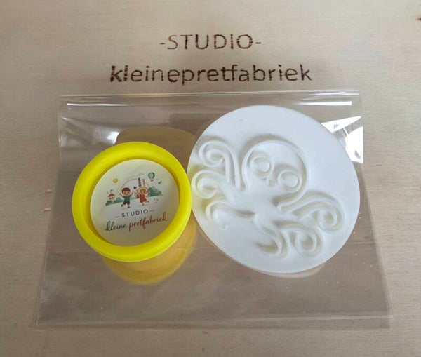 Kant en klare traktatie - octopus stempel en klei