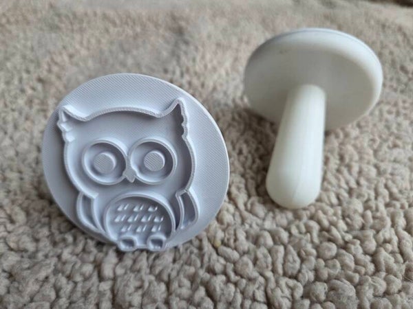 PLA - stempel uil groot handvat