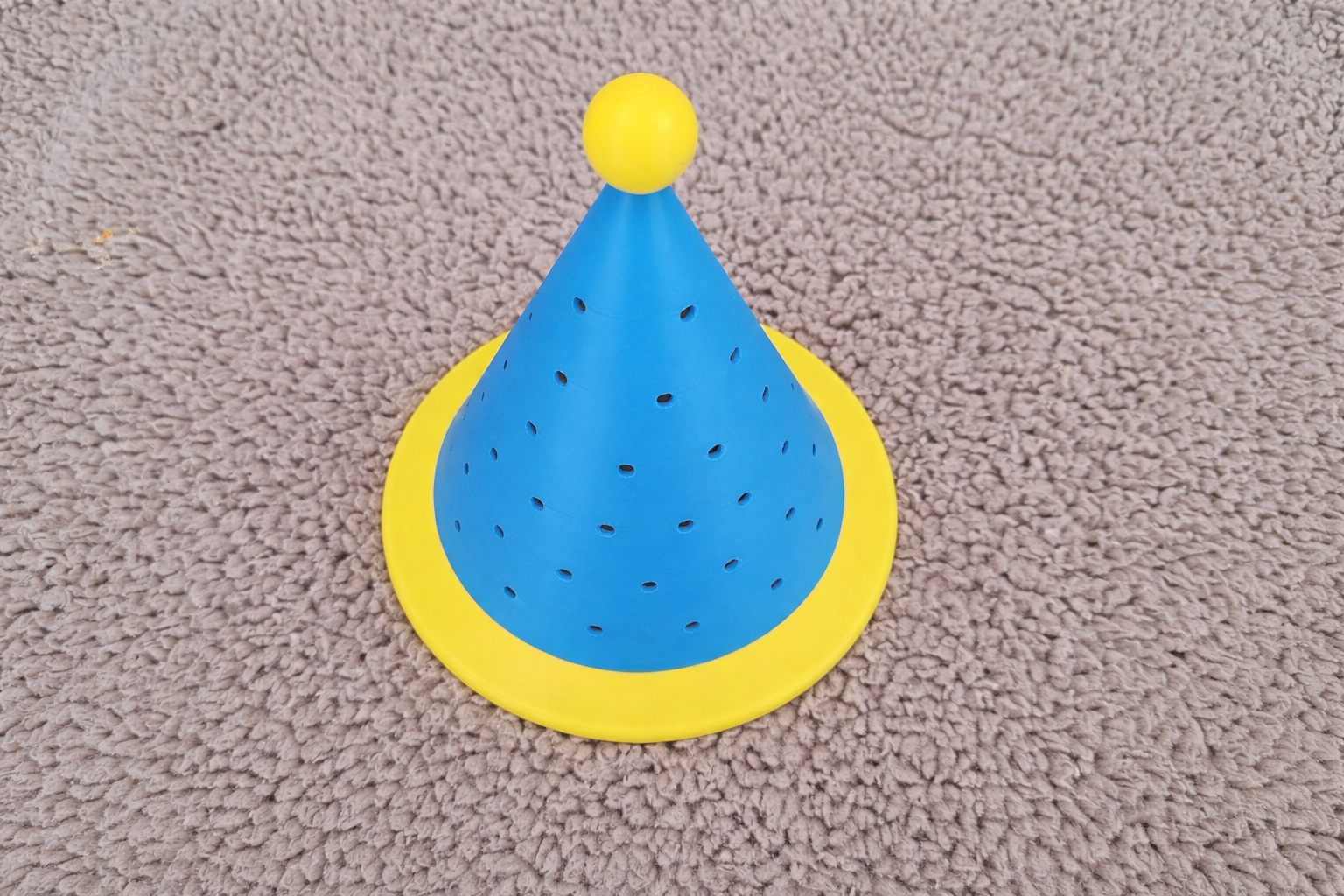 PLA - feesthoedje blauw