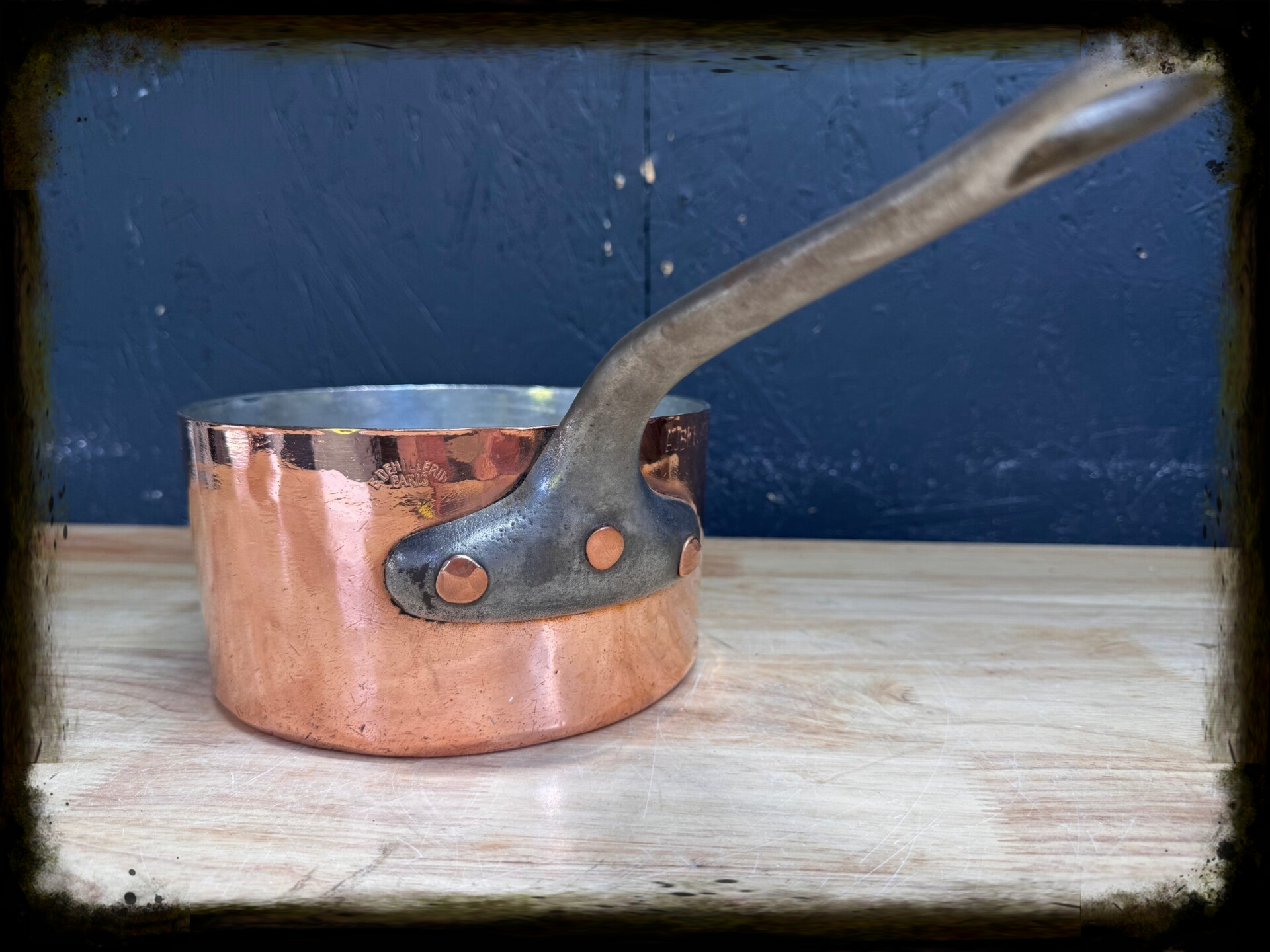 Small vintage French copper saucepan -- professional chef cookware - Canal de la Ville Copper Cookwar