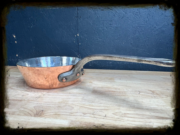 28cm Windsor Heavy - 3.5mm -Hammered Copper  - Tin lined - Newly Retinned – French Paris