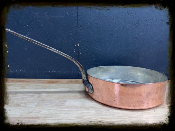 33cm Heavy French Copper Sauté Pan / Sautoir Early 1900s Newly Retinned 4 mm Copper