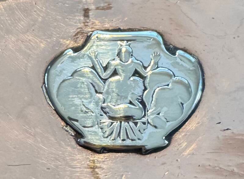 Undentified - Silver emblem