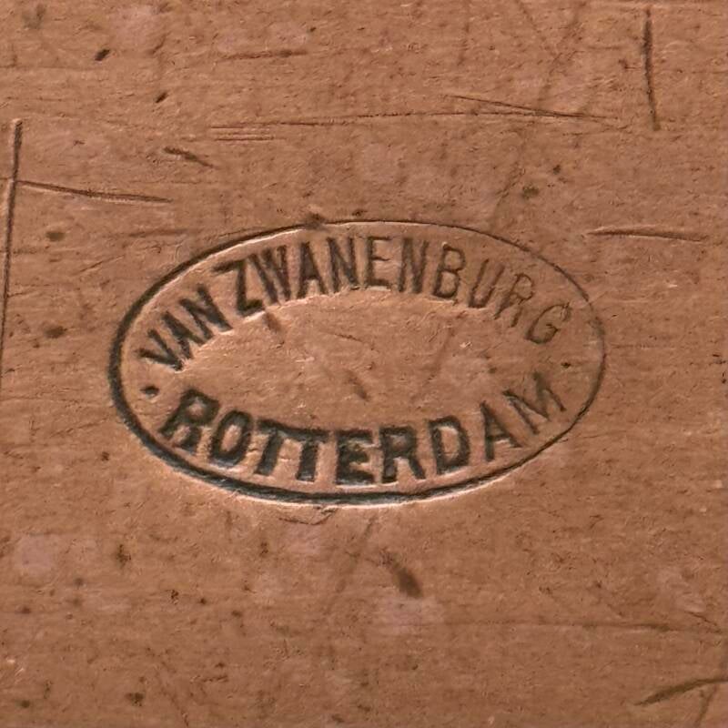 van-zwaneburg-rotterdaam-standard.jpg