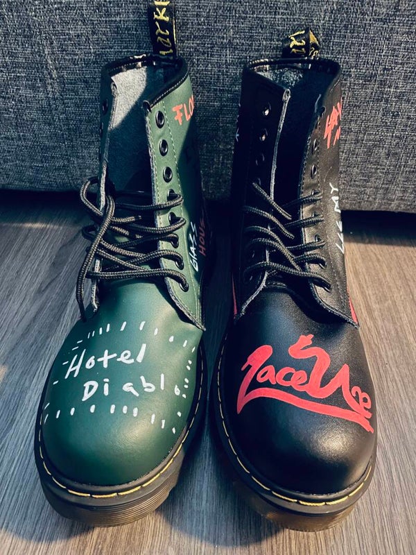 LaceUp Kells! Size 10 men - 11 for women