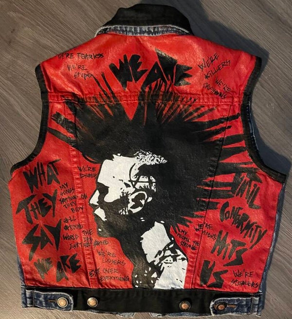 Until conformity hits us MGK - XS (medium kids)