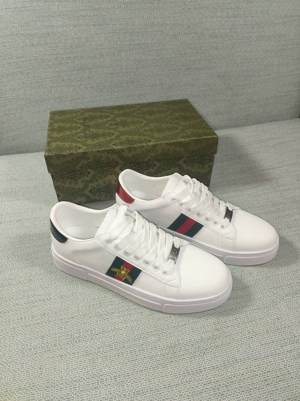 scarpe GG bianche