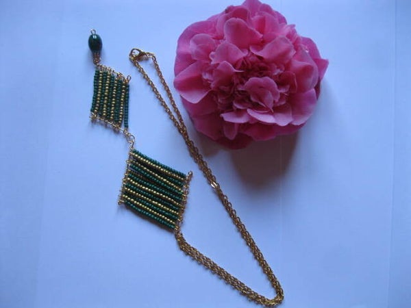Collier Artisanal de Notre Collection : Élégance et Raffinement - C1013