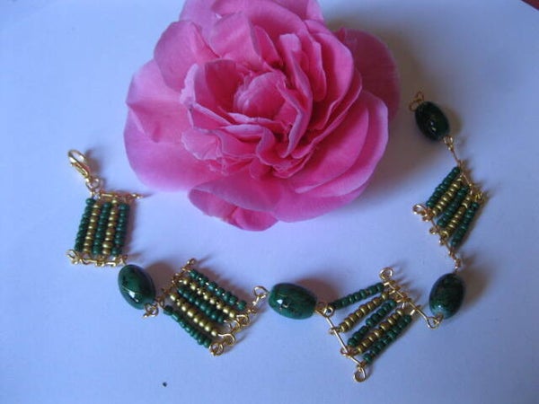 Magnifique Bracelet en Perles de Rocaille - B1015
