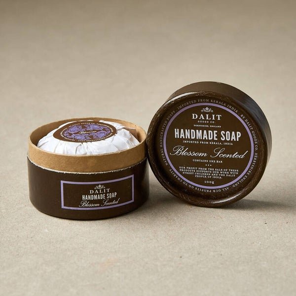 Dalit Natuurlijke Vega handgemaakte Bloesem zeep 100 gr.