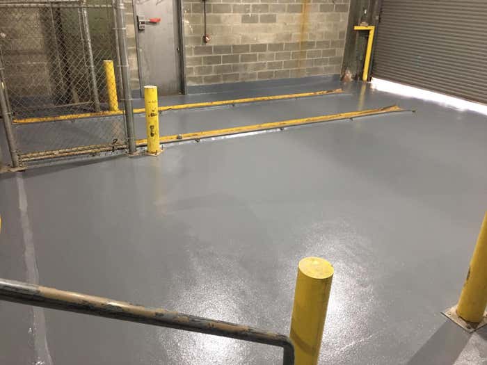 Seamless resin floor in a commercial space