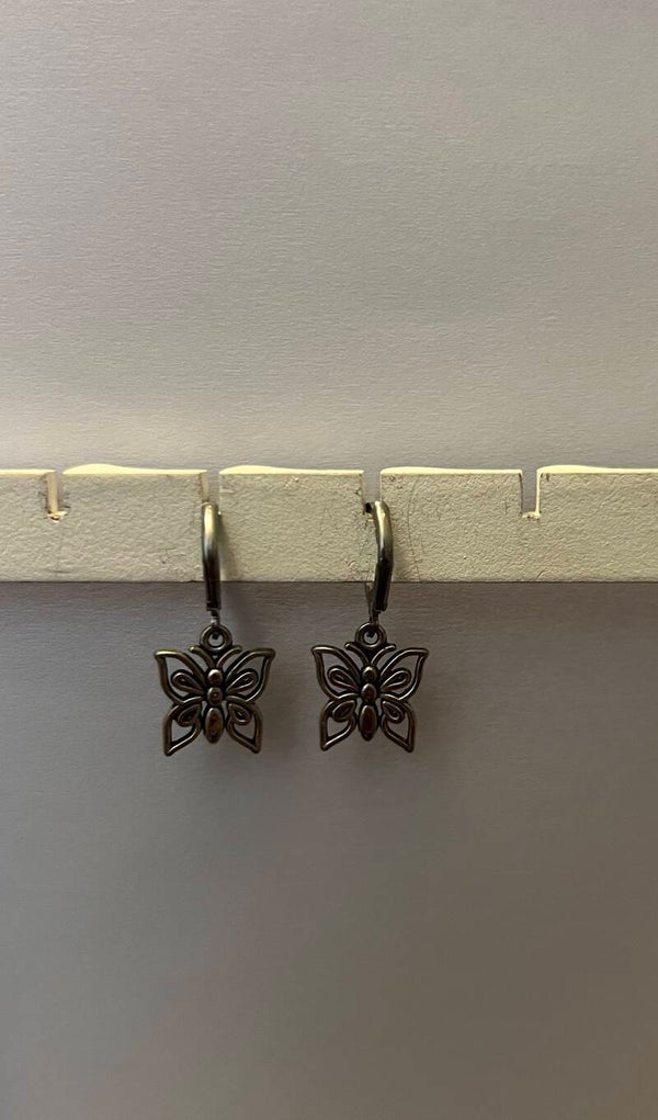 Oorbellen grote vlinders zilver