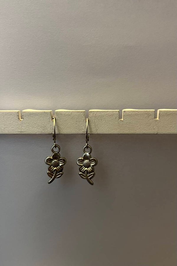 Oorbellen zilver bloemetjes