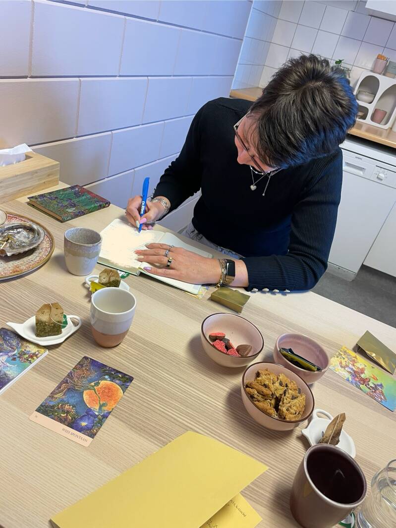 Workshop journalen. Intuitief schrijven. Leren hoe journaling je helpt bij goede voornemens van het nieuwe jaar 2026. Beginnen met journalen in 2026. Noord Holland Heerhugowaard, alkmaar, schagen, Kim Punt Holistische coaching