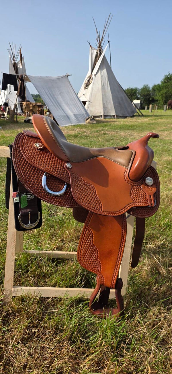 Selle Western Franck Perret Aurora 17" Semi QH + sangle POOL'S AIRFLOW 30"