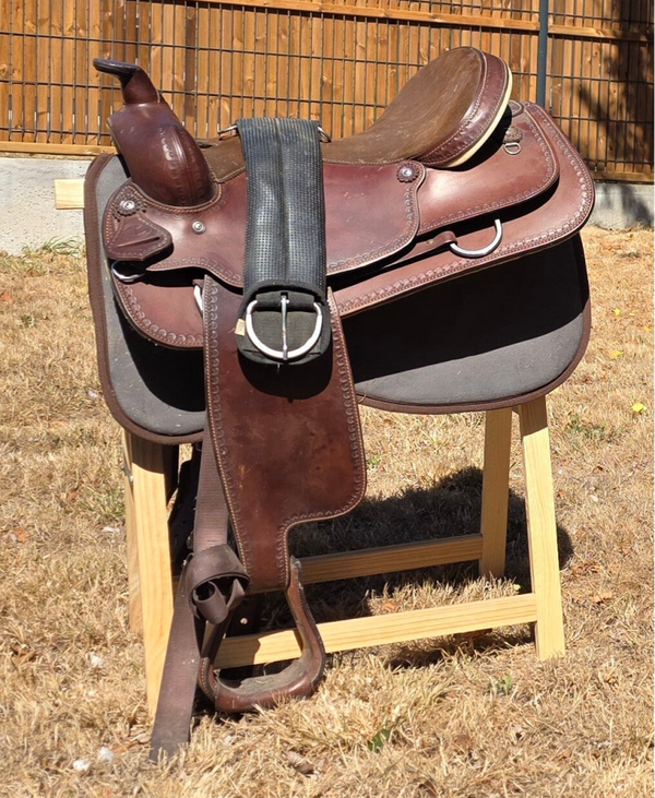 ​Selle Western FQH Lami-Cell 17" + Pad réversible + sangle gel
