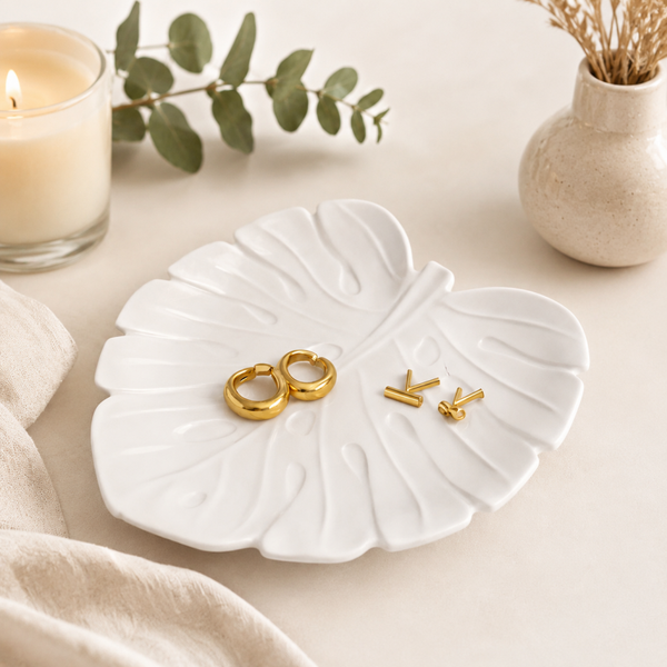 Monstera Leaf Ceramic Tray | Terreux Mind & Body