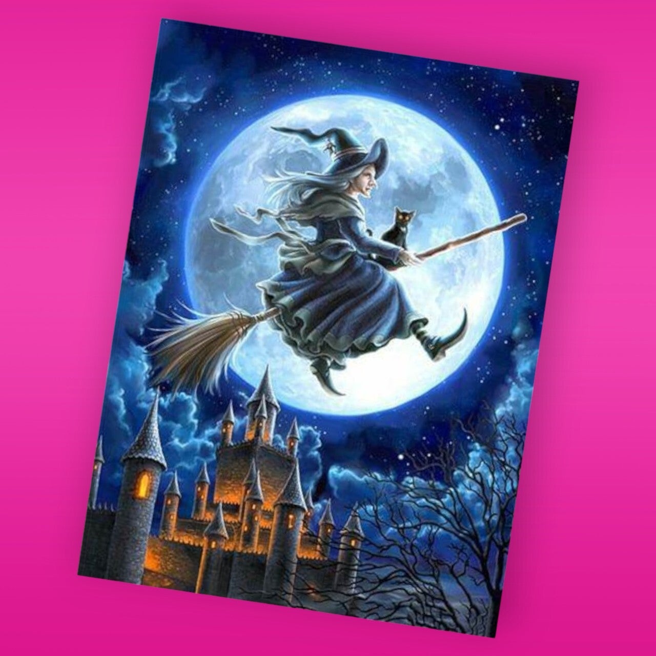 22. Betoverende Heks op Bezem voor de Maan Diamond Painting - 50x40 cm- vierkante stenen
