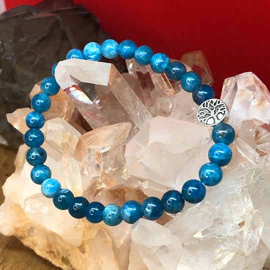 Bracelet Apatite bleue 6mm