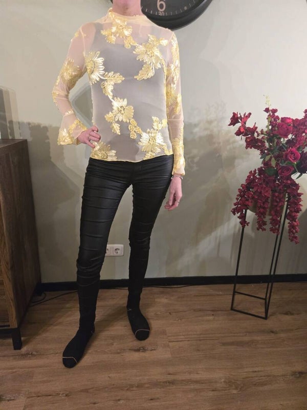 Doorschijnende top geel