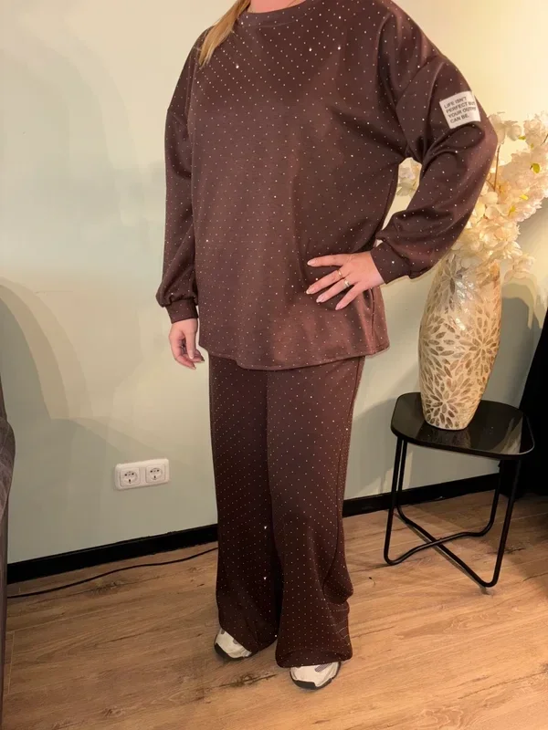 Perfect pak met strass bruin