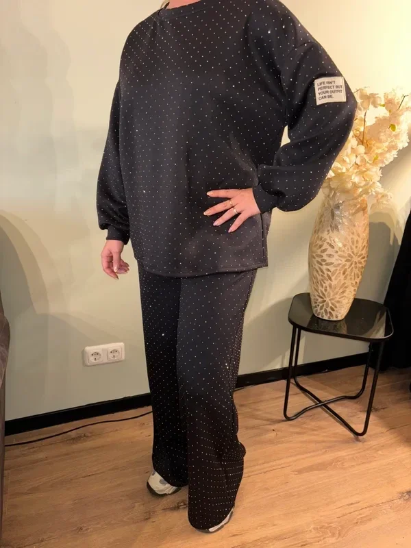 Perfect pak met strass zwart