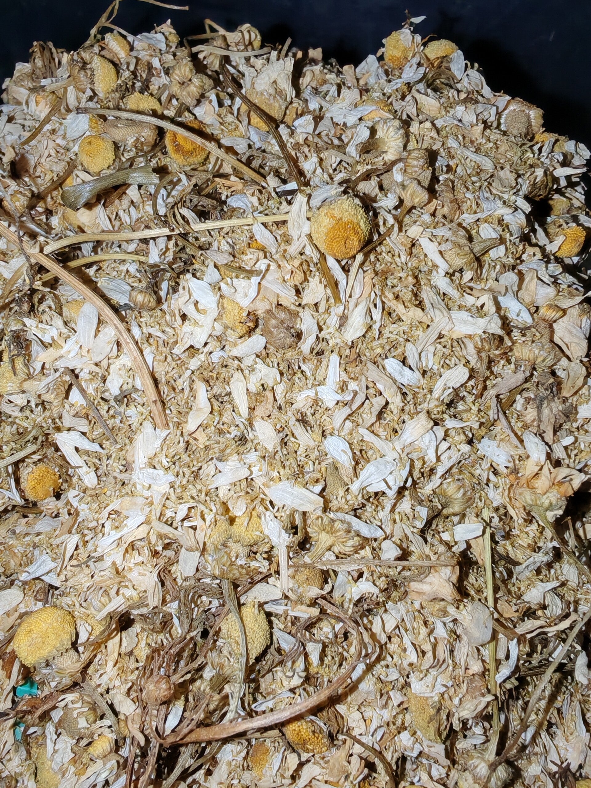 🌼 100% Pure Chamomile Flower Topper