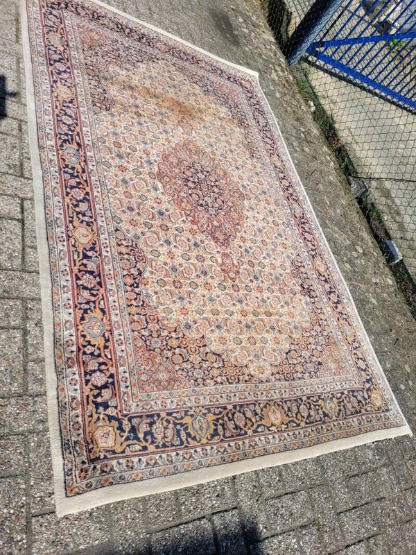 Perzisch tapijt 270 x 165