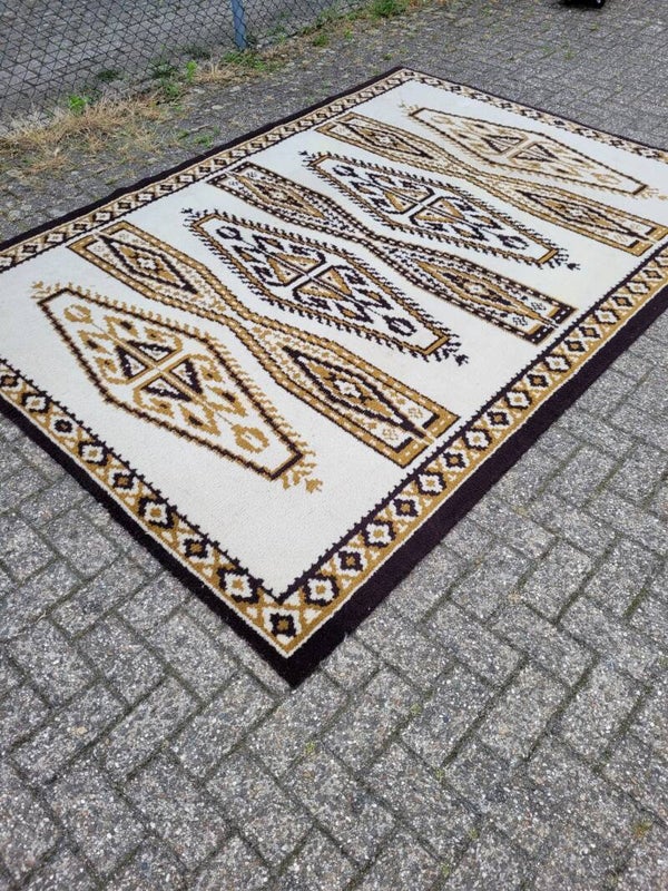 wollen tapijt 295 x 200