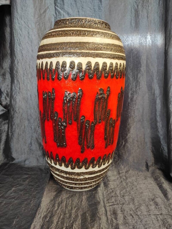 Scheurich West Germany 546/52.  ( 1 )