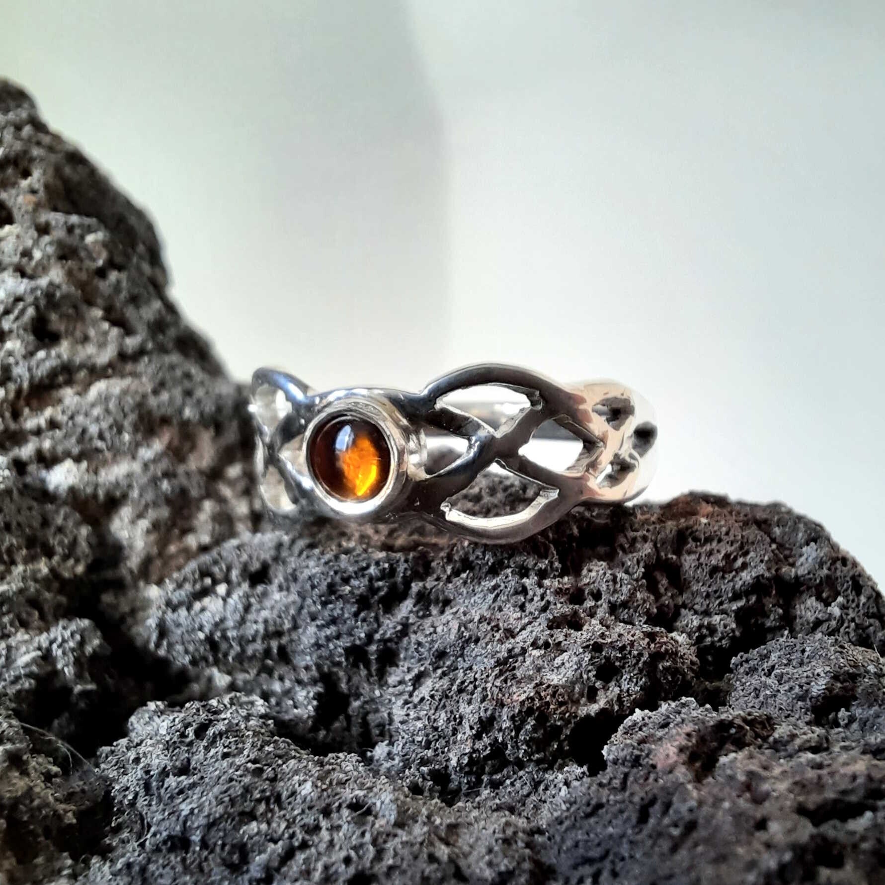 Ring Keltisch vlechtwerk met Citrien