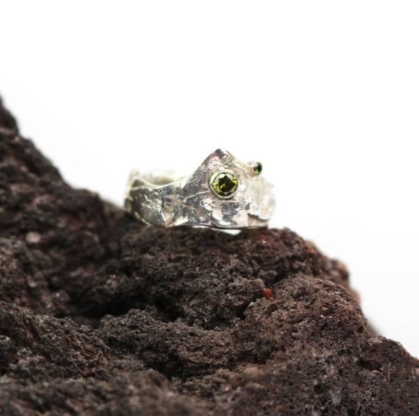 Zilveren smeltwerkring met zirconia's