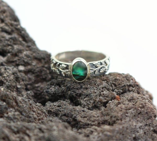 Zilveren blaadjes ring met abeloon