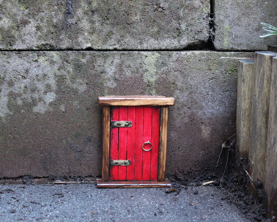 Kabouterdeurtje rood