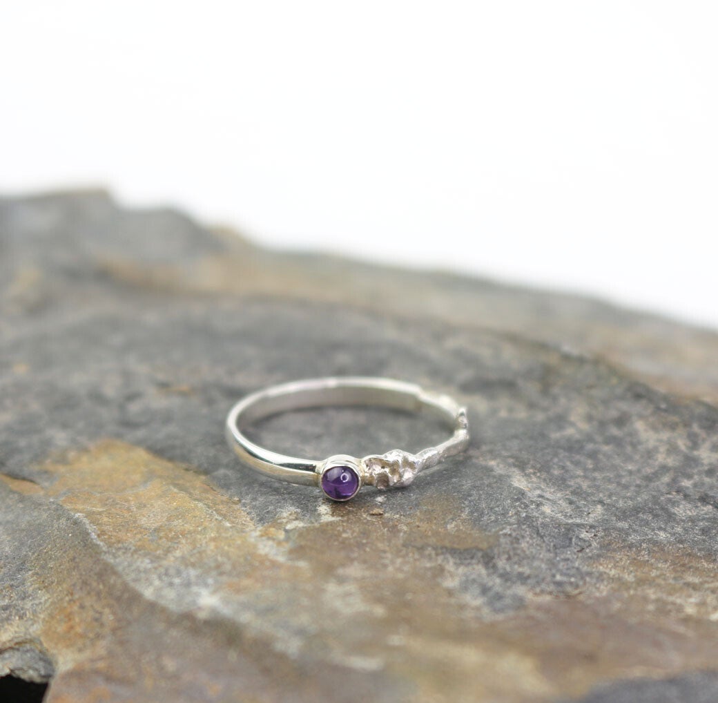Glinste'ringetje I - nr 10 - maat 17,75 - Amethyst