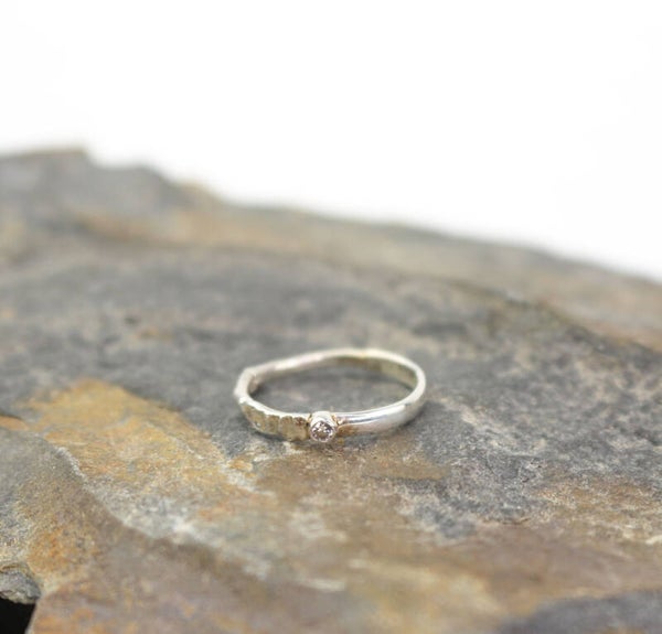 Glinste'ringetje I - nr 3 - maat 14,75 - Zirconia