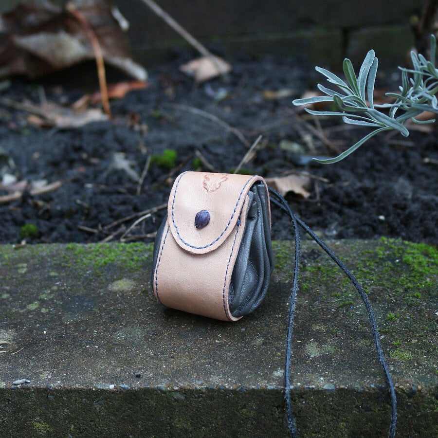 Harmonica buidel aan ketting nr 12