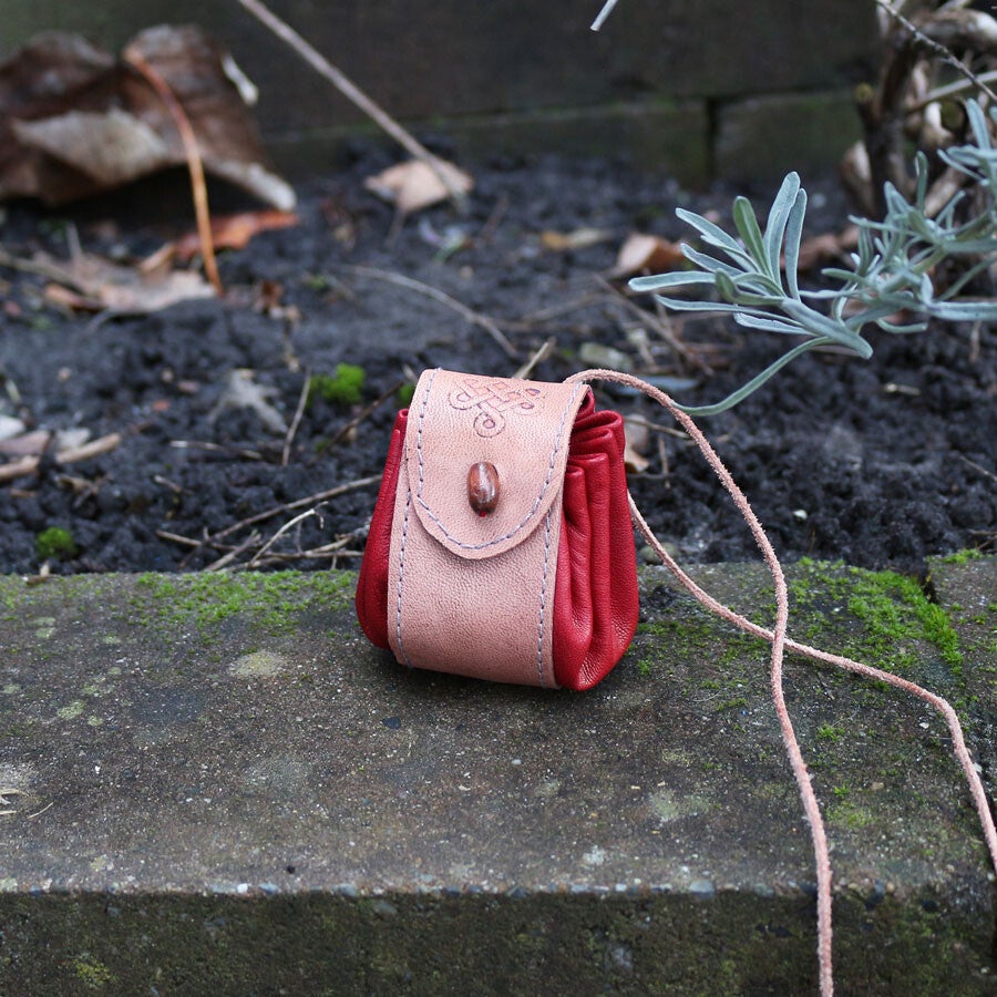 Harmonica buidel aan ketting nr 17