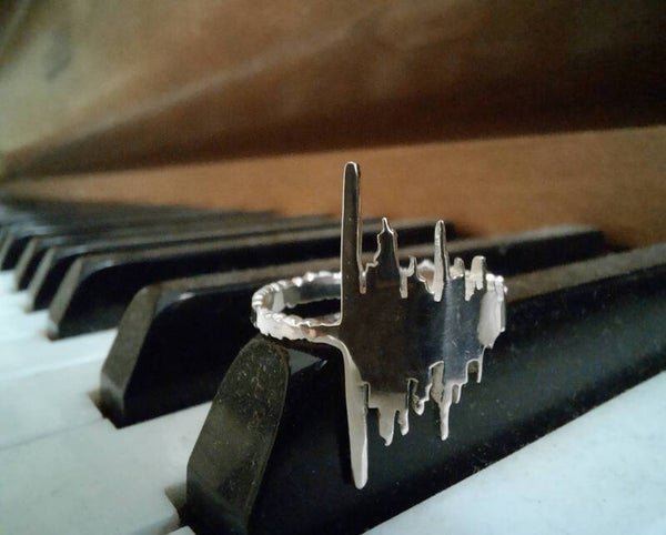 Zilveren ring "Impulsresponsie"
