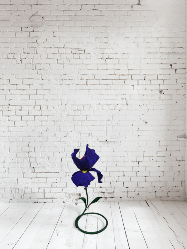 Iris sur socle à poser