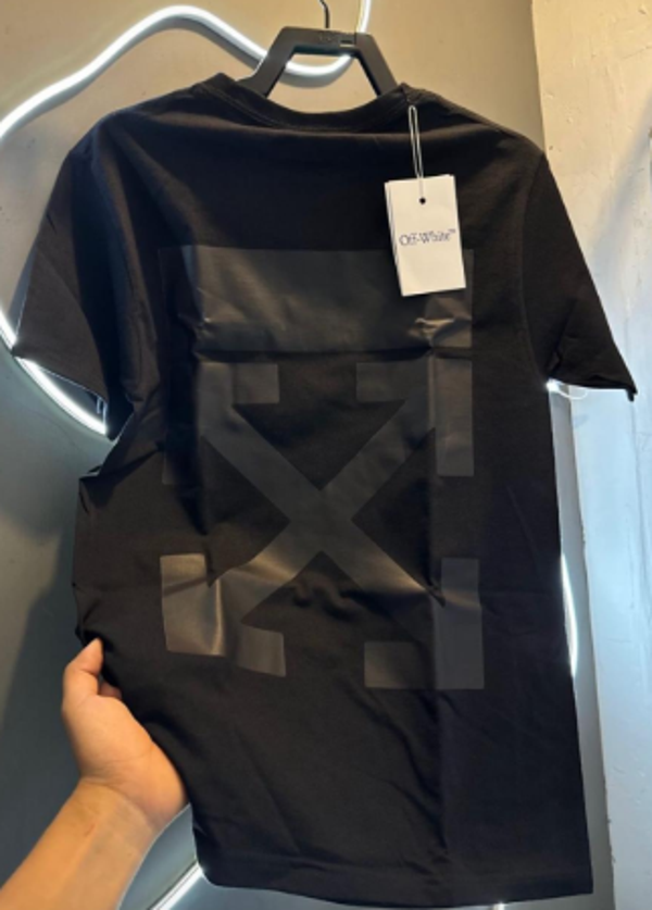 PLAYERA OFF-WHITE