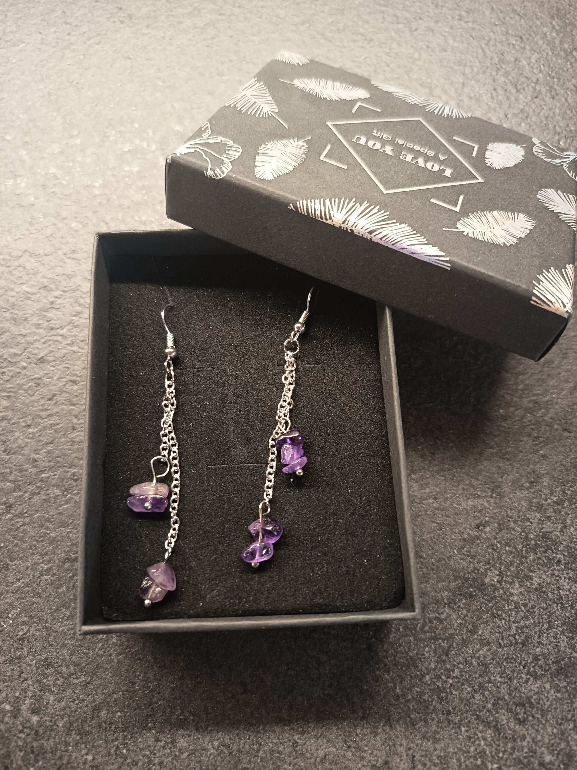 pendientes mineral