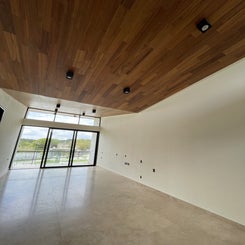 b142f905-c2a4-409e-b7b9-8ca3b08e7de9.jpg