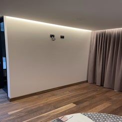 ea7baf12-dede-4127-b773-f519d89466a0.jpg