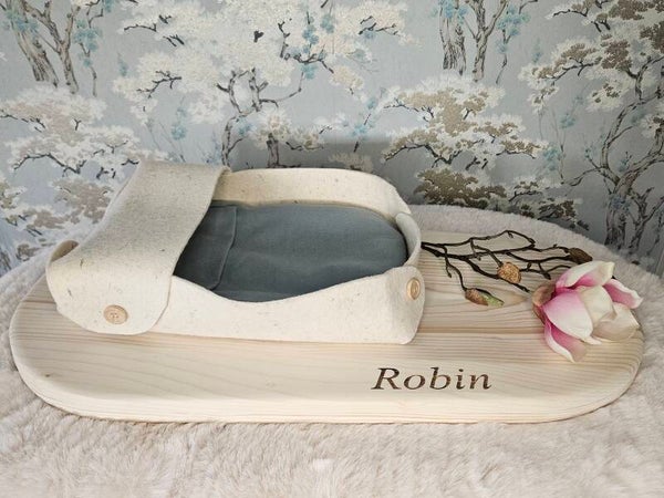 Baby plankje  "Met liefde gedragen"