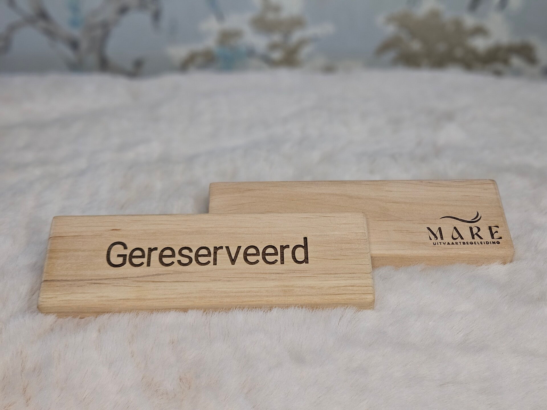 Gereserveerd bordjes